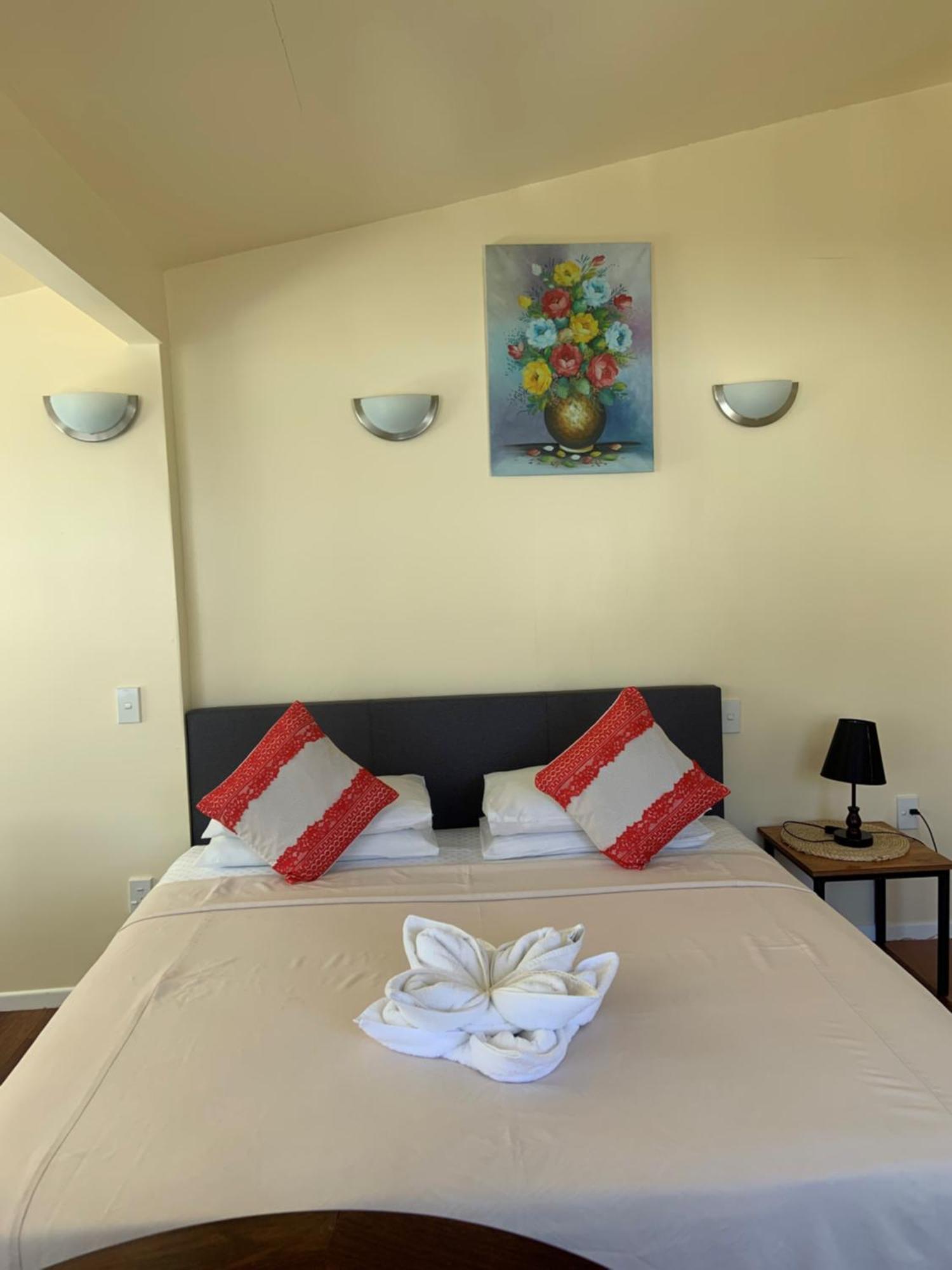Tia Maria Retreat Apartment ราโรทองกา ภายนอก รูปภาพ